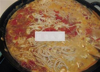西红柿鸡蛋热汤面的做法步骤8
