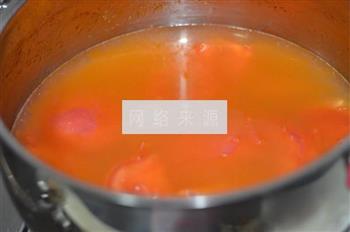 虾头番茄蛋汤的做法步骤4