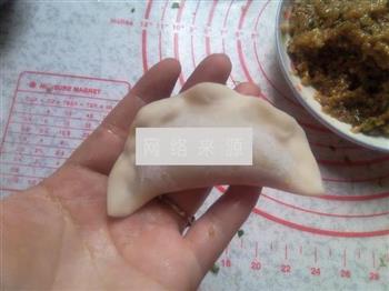 萝卜猪肉水饺的做法步骤10