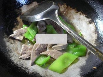 尖椒炒猪肝的做法步骤9