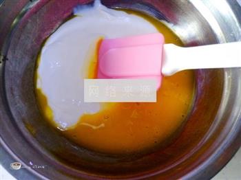 红枣酸奶戚风蛋糕的做法步骤2