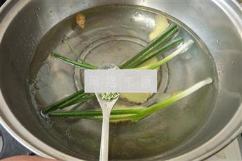白贝清煮油麦菜的做法图解2