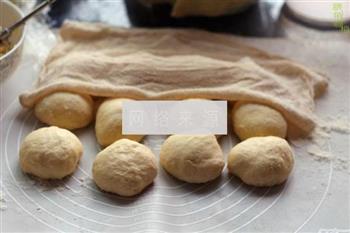 蔓越莓奶酥面包的做法步骤6