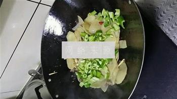 爆炒牛肉土豆片的做法步骤7