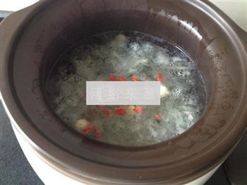 皂角米银耳莲子汤的做法图解7