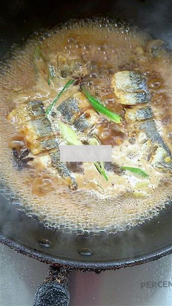 红烧鲅鱼的做法步骤9
