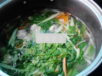 小白菜肉丸汤的做法步骤10