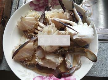 椰香咖喱蟹的做法步骤2
