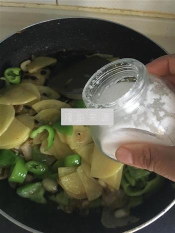 尖椒豆豉炒土豆片的做法步骤9
