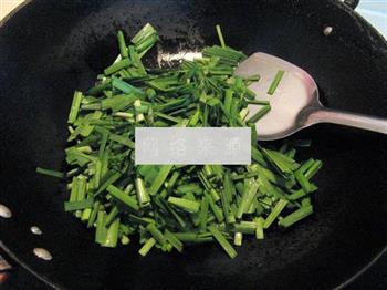 韭菜炒豆皮的做法步骤5