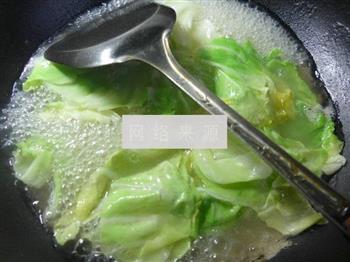 浓汤宝圆白菜荞麦面的做法图解5