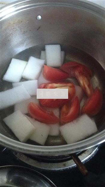 冬瓜西红柿汤的做法步骤2