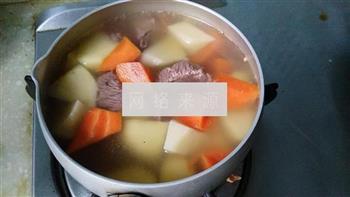 清炖牛肉汤的做法图解10
