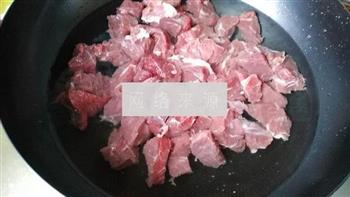 清炖牛肉汤的做法图解2
