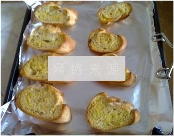 意大利烤面包片的做法步骤3