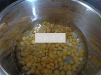 玉米火腿炒饭的做法步骤1