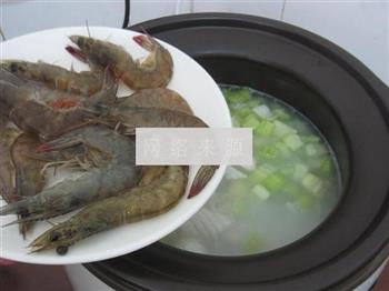 芹菜海鲜砂锅粥的做法图解10