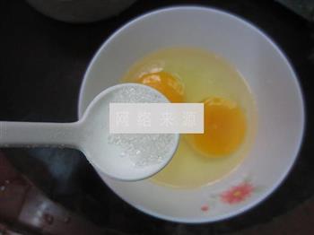 清蒸鸡蛋羹的做法步骤2