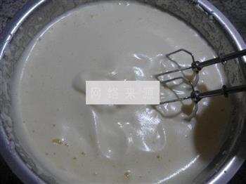电饭锅海绵蛋糕的做法步骤4