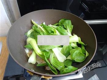 培根香菇油菜的做法步骤6