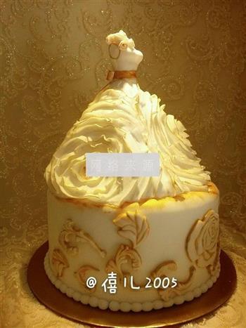 婚礼蛋糕--欧式婚纱的做法图解16