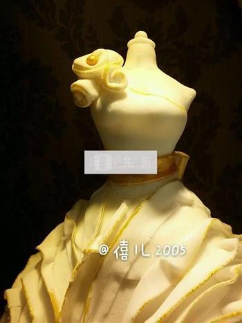婚礼蛋糕--欧式婚纱的做法图解17
