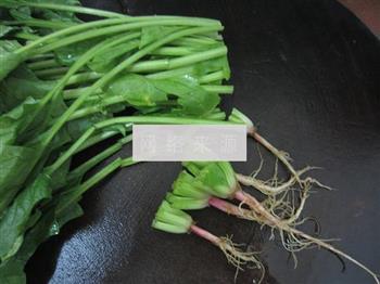 波菜枸杞猪肝汤的做法步骤5