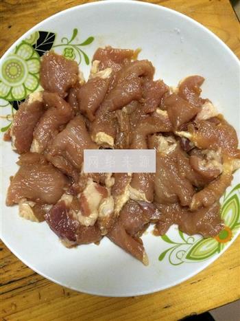 青瓜炒肉片的做法图解3
