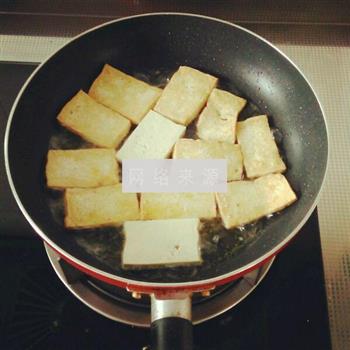 浇汁豆腐的做法步骤2