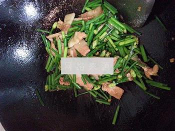 韭苔炒五花肉的做法图解8
