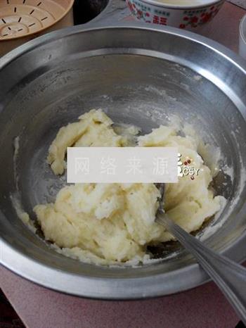 薯蓉肉松蛋糕卷的做法步骤2