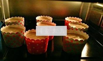 DIY海绵裱花蛋糕杯的做法步骤10