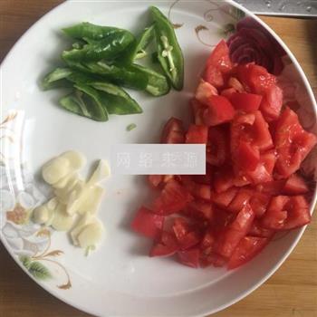 西红柿鸡蛋面的做法步骤3