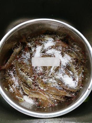 五香烤虾的做法步骤2