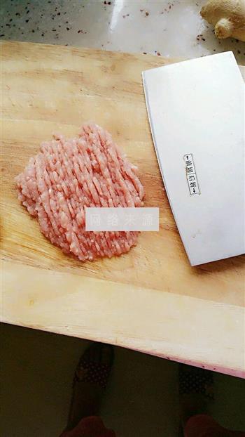 鲜肉小馄饨的做法步骤1