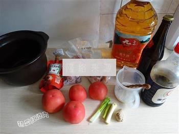 番茄牛尾浓汤的做法步骤1