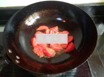 秋葵番茄蛋汤的做法图解3