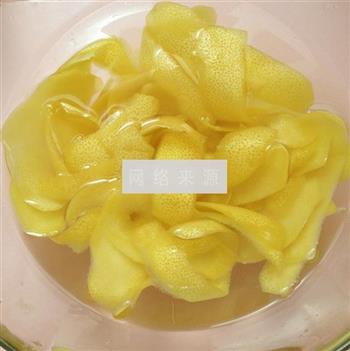糖渍柚子皮的做法步骤6