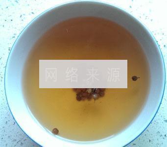 韭菜虾仁饺子的做法步骤4