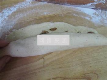 核仁葡萄干全麦面包的做法图解6