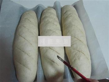 核仁葡萄干全麦面包的做法步骤9