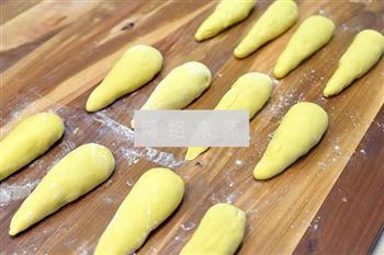 金牛角面包的做法步骤8