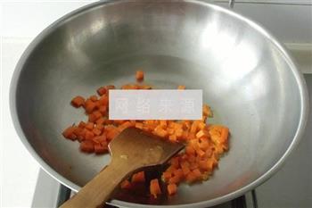 菠萝虾仁焗饭的做法步骤4