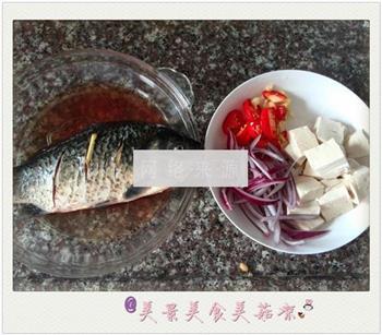 鱼煎豆腐的做法步骤1