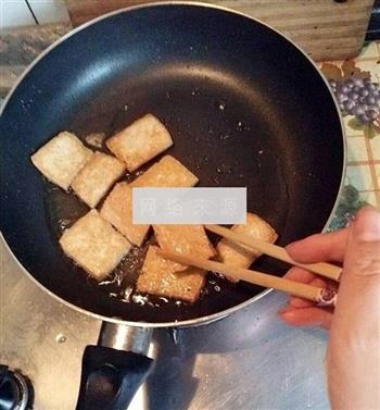 香煎豆腐的做法步骤3