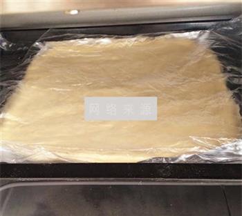 香葱肉松面包卷的做法步骤10