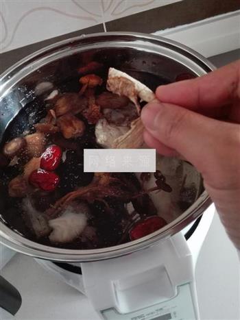 菌菇鸡汤的做法步骤6