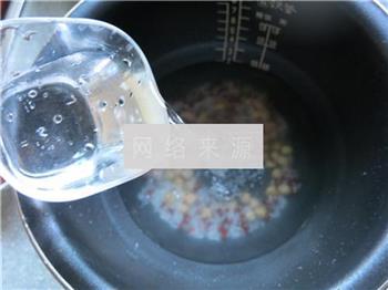 鹰嘴豆红枣粥的做法步骤4