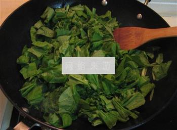 小松菜炒豆皮的做法步骤6