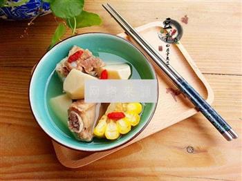 玉米鲍菇排骨汤的做法步骤7